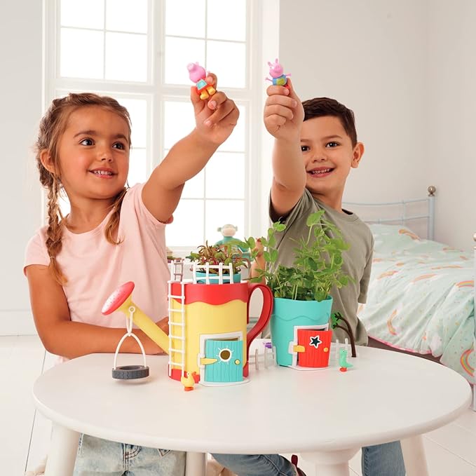 Toomies Tomy Peppa Wutz Garten Spielzeugset Gießkanne. Peppa Wutz Garten für Kinder zum selber Pflanzen. Set inkl. Grassamen