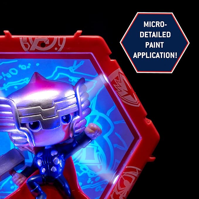 WOW! PODS Avengers Figuren - Avengers Thor Figur | Avengers Fanartikel Offizielle Marvel Legends Superhelden Leuchtende Wackelfigur | Marvel Fanartikel Sammelspielzeug